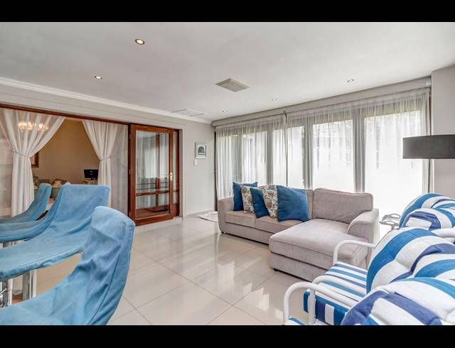 5 BEDROOM HOUSE FOR SALE IN DAINFERN VALLEY ESTATE